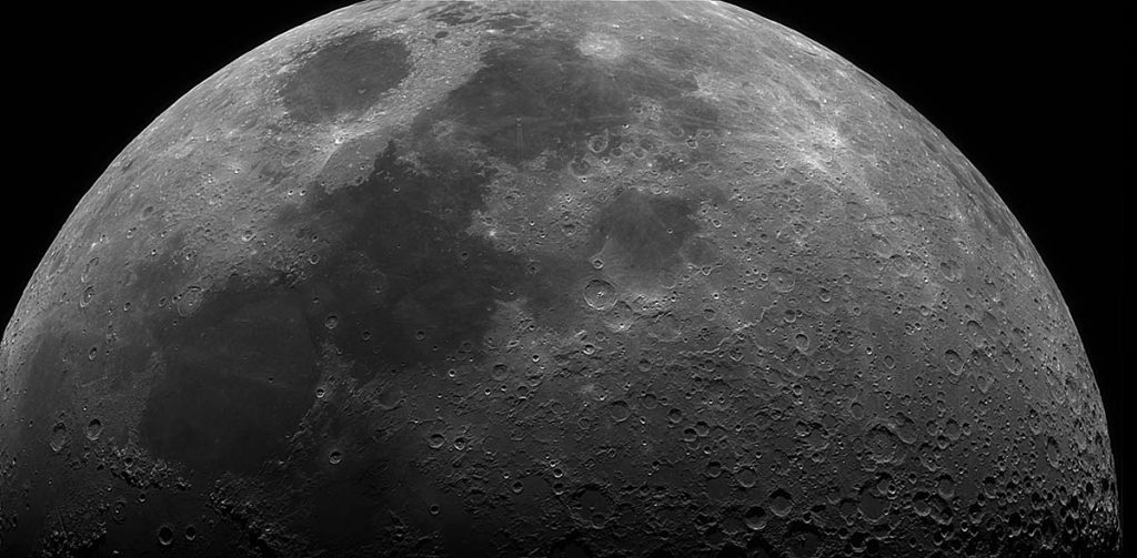 The Player One Mars 662M and my Sky-Watcher Evostar 80ED on the Moon